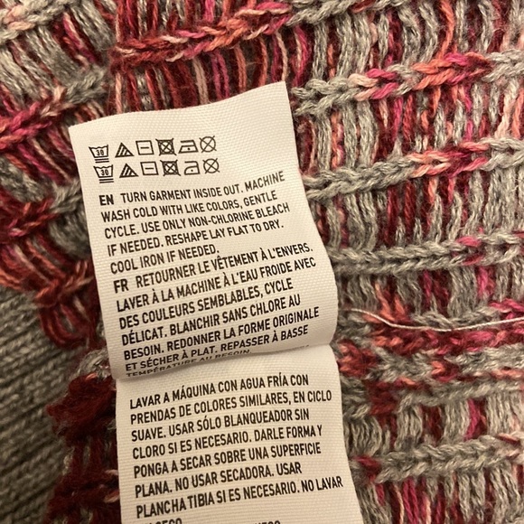 American Eagle Aztec Southwestern Baja Hoodie Long Sleeves Sweater - Picture 6 of 6